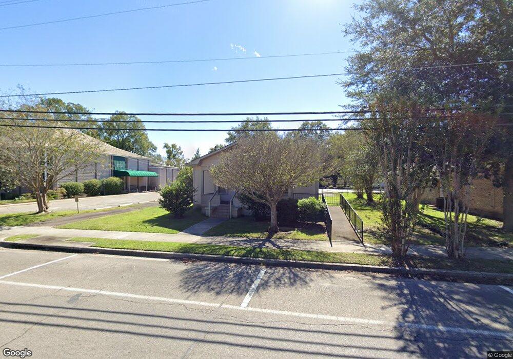 415 W Canal St, Picayune, MS 39466 - photo 1