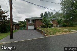 37 Mercer Ave, Englewood Cliffs, NJ 07632