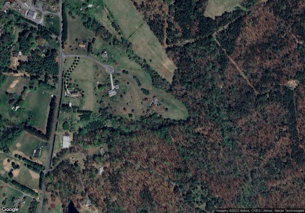 1805 Meadowview Ln, Ruckersville, VA 22968 - photo 1