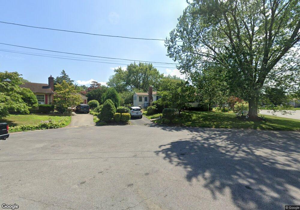 44 Ansonia Rd, Warwick, RI 02889 - photo 1