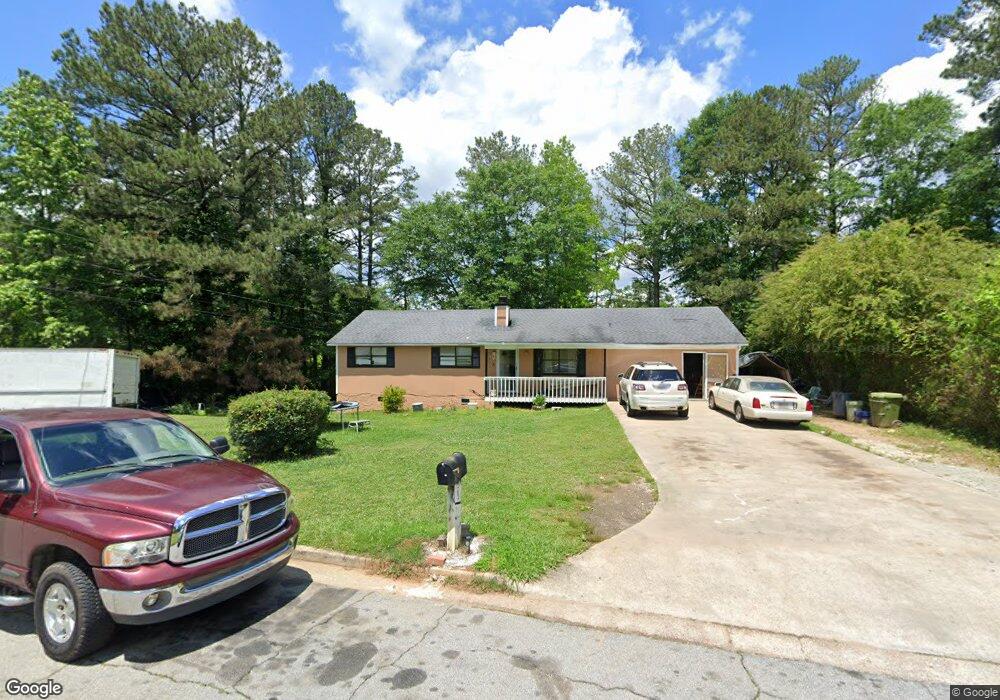 202 Woodland Ct, Carrollton, GA 30117 - photo 1