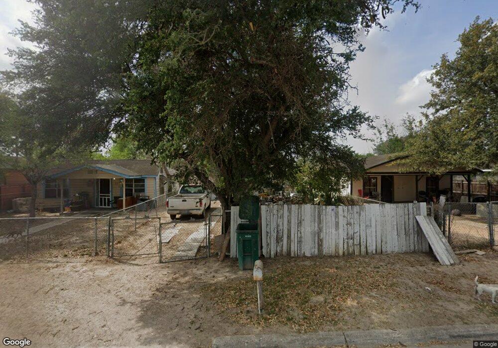512 E Hawk Ave, Pharr, TX 78577 - photo 1