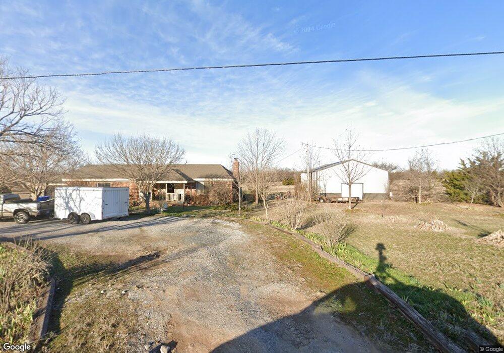 575 NW Crater Creek Rd, Cache, OK 73527 - photo 1