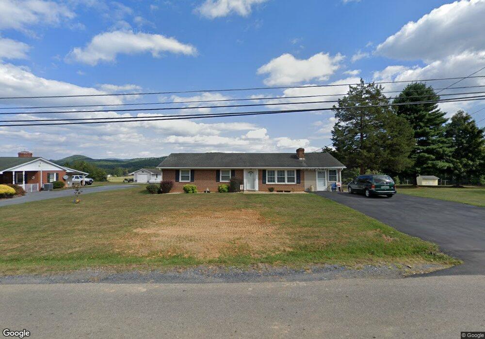 590 Mt Torrey Rd, Lyndhurst, VA 22952 - photo 1