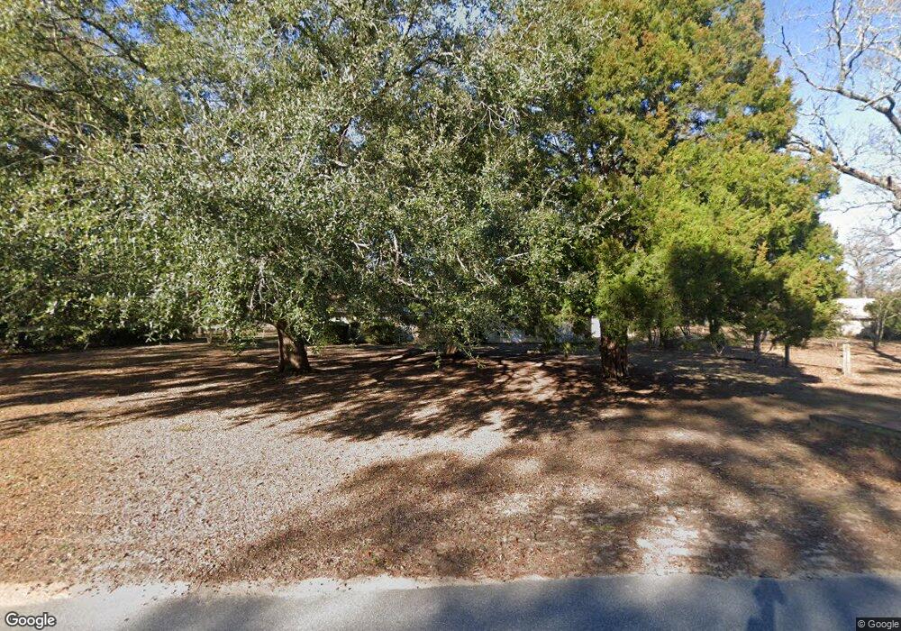 2136 3rd Ave, Crestview, FL 32539 - photo 1