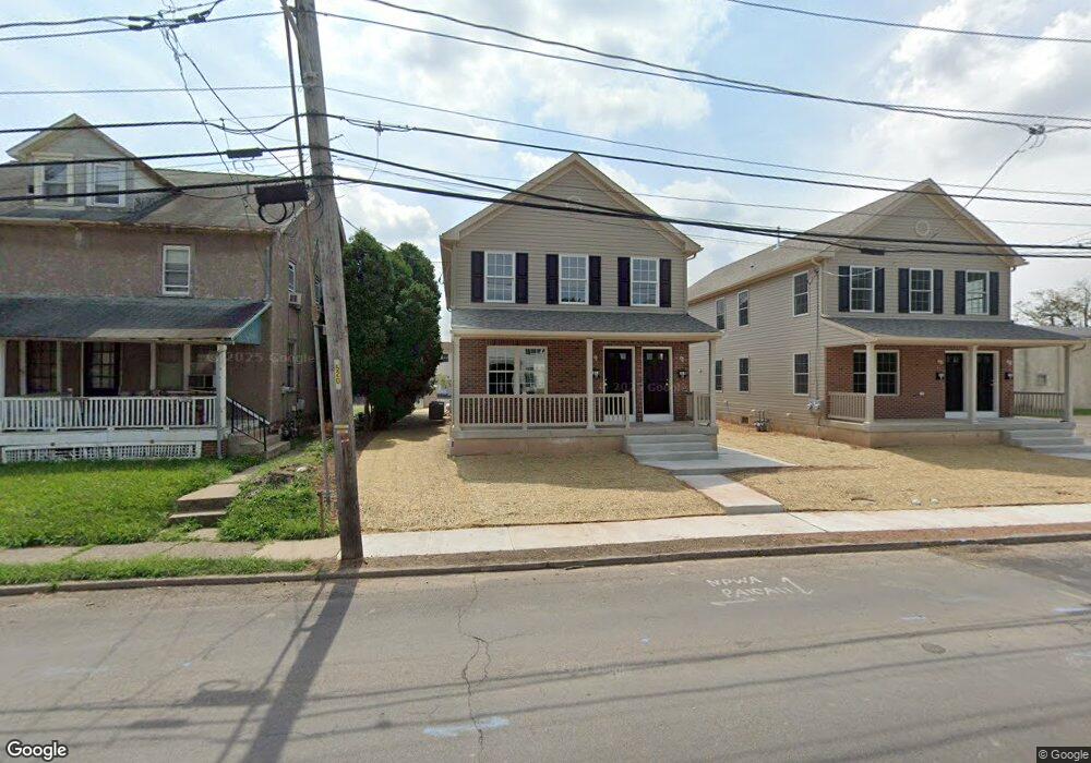 414 W 7th St, Lansdale, PA 19446 - photo 1