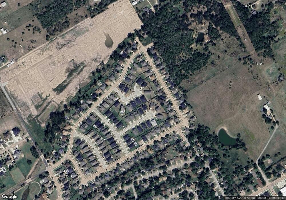 703 Chester Ct, Ennis, TX 75119 - photo 1