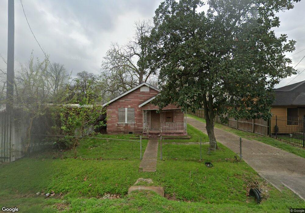963 Glen Ave, Houston, TX 77088 - photo 1