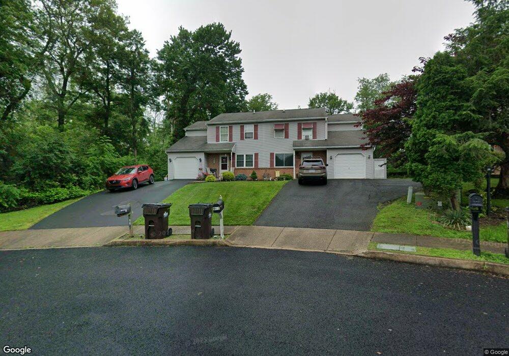 945 Pine Ct, Perkasie, PA 18944 - photo 1