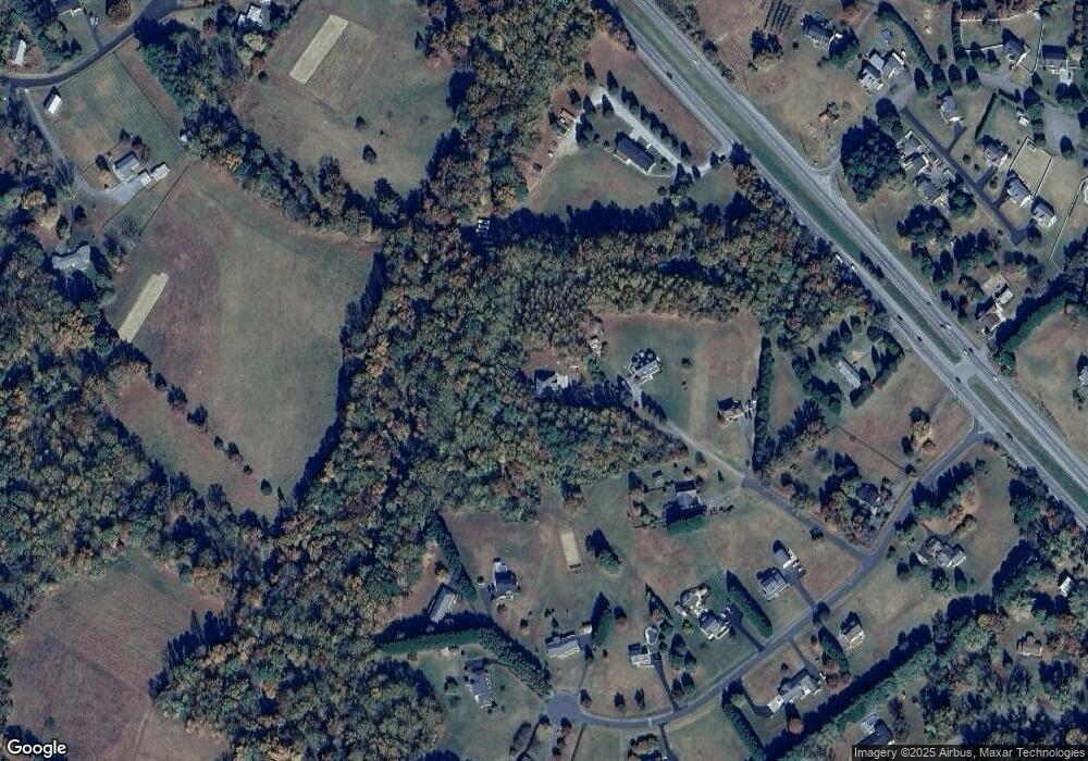 7228 Benjamin Ln, Owings, MD 20736 - photo 1