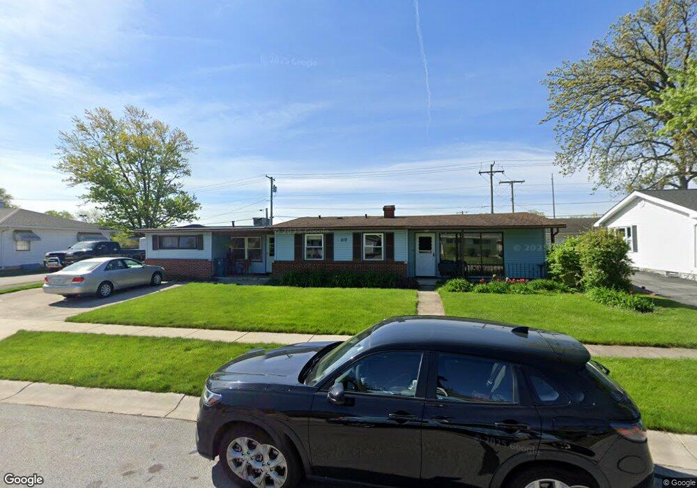 217 Crestview Ln, Crown Point, IN 46307 - photo 1