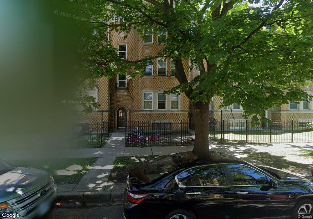 6229 N Mozart St unit 1, Chicago, IL 60659 - photo 1