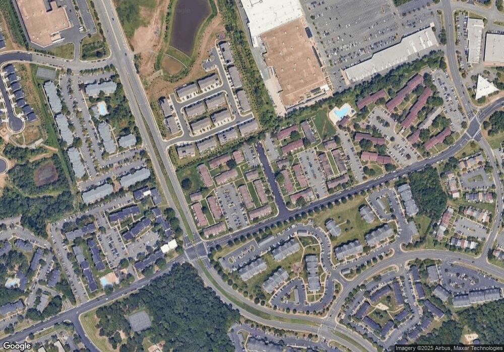 7503 Clemson Ct unit 74, Manassas, VA 20109 - photo 1