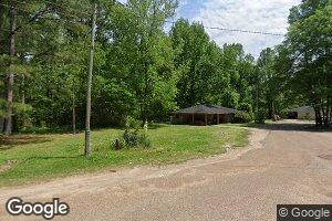 161 Wells Creek St, Roxie, MS 39661