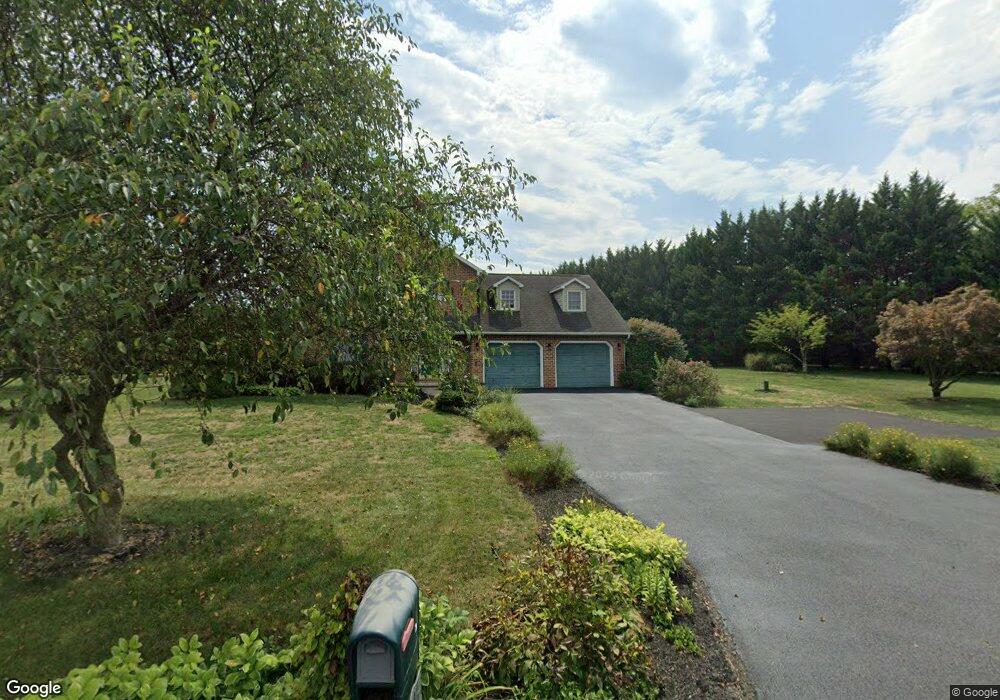 4006 W Weaver Rd, Greencastle, PA 17225 - photo 1