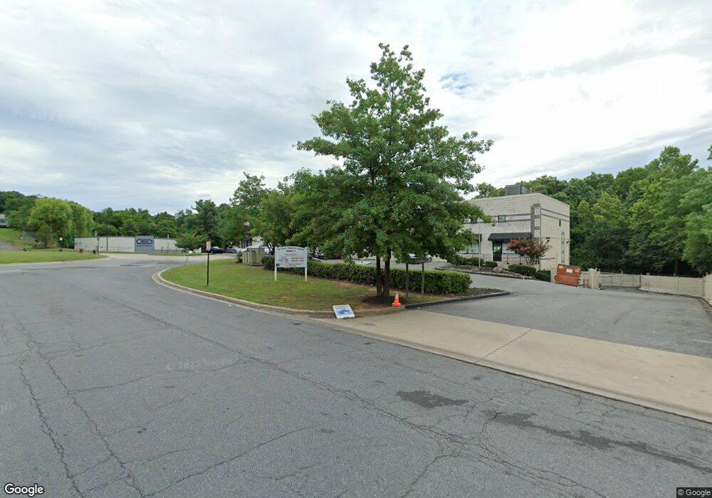 4849 Lydell Rd, Hyattsville, MD 20781 - photo 1