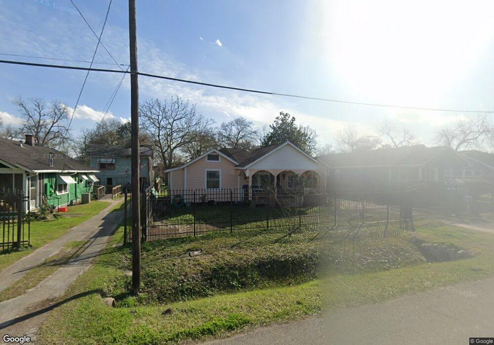 620 Post St, Houston, TX 77022 - photo 1