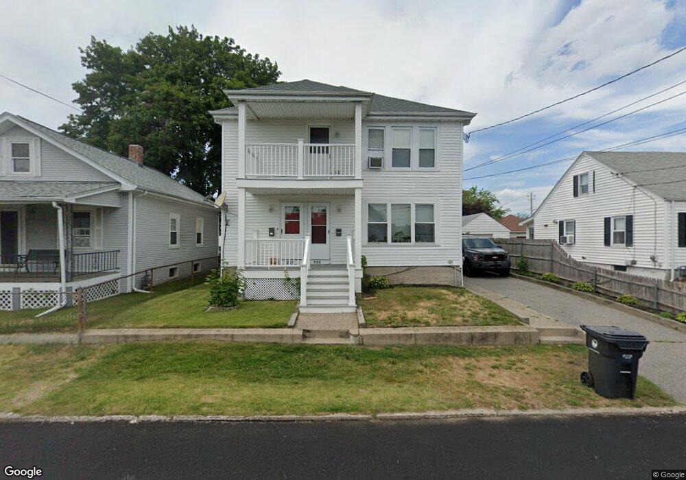 224 Suffolk Ave, Pawtucket, RI 02861 - photo 1