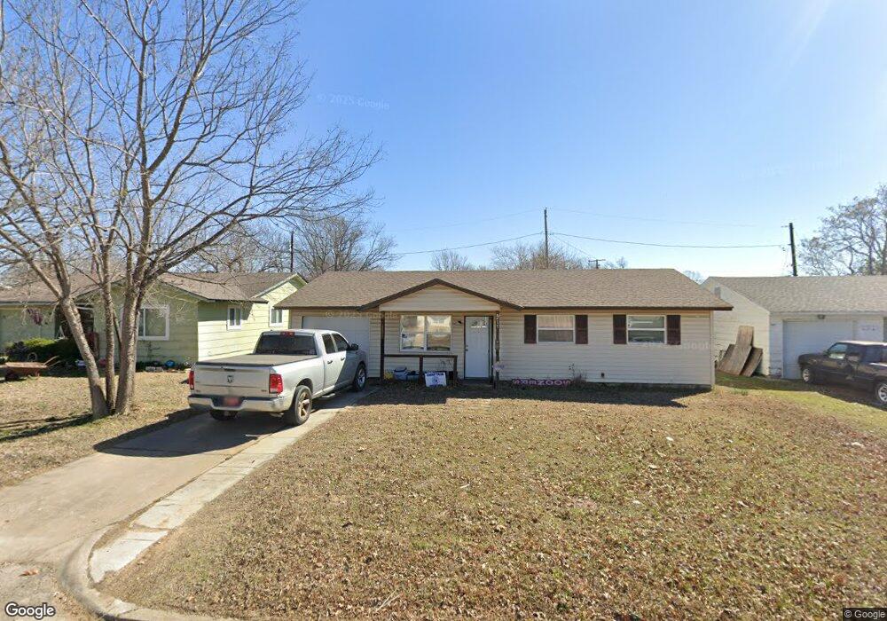 2215 S Cedar St, Sapulpa, OK 74066 - photo 1