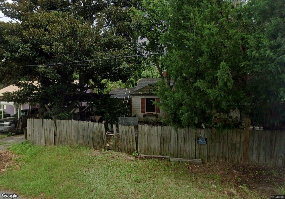 2261 Cate St, Brunswick, GA 31520 - photo 1