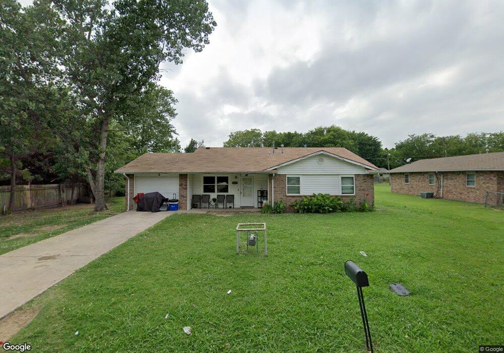 1015 G St SW, Ardmore, OK 73401 - photo 1