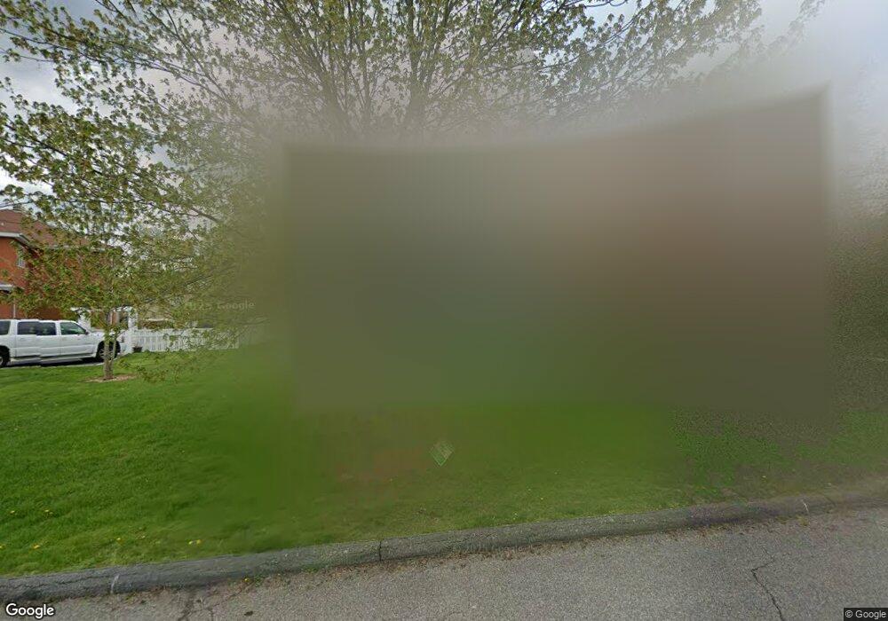 301 Essex Fells Ct, Yorktown Heights, NY 10598 - photo 1