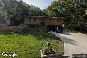 709 Canyon Dr, Manhattan, KS 66502