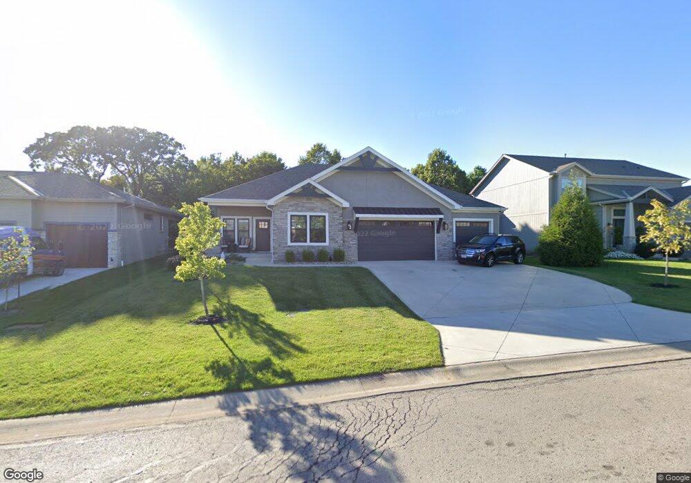 5024 Haskins St, Shawnee, KS 66216 - photo 1