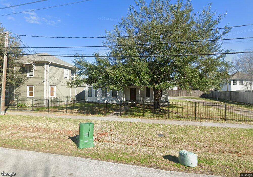 1818 Oxford St, Houston, TX 77008 - photo 1