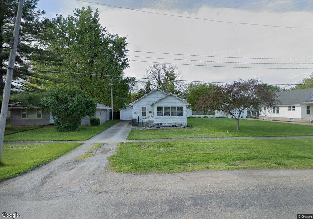 2809 Marion Ave, Mattoon, IL 61938 - photo 1