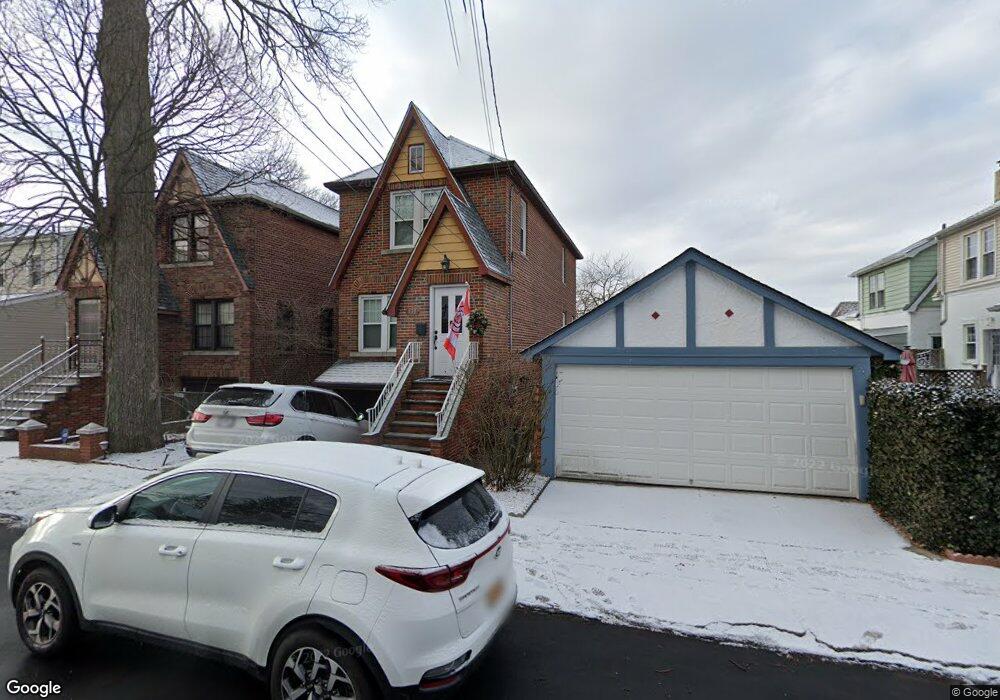 139 King Ave, Yonkers, NY 10704 - photo 1