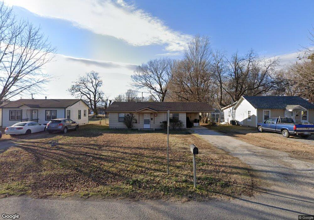 14 S Whitaker St, Pryor, OK 74361 - photo 1