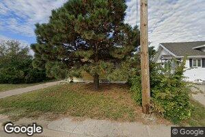 206 E 11th St, Mc Cook, NE 69001