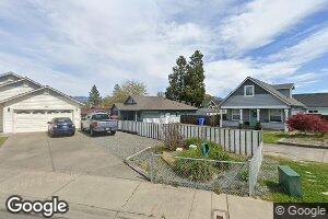 1023 Rainwood Ln, Grants Pass, OR 97527