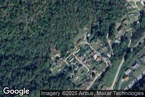 80 Peaceful Ln, Accoville, WV 25606