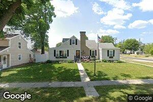 119 N Gillett St, Elkhart, IL 62634