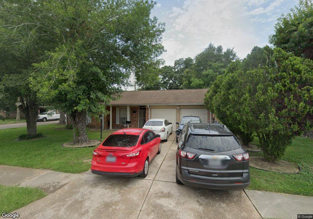 1303 Rainy River Dr, Houston, TX 77088 - photo 1