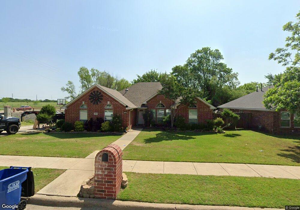 210 Douglas Dr, Wylie, TX 75098 - photo 1