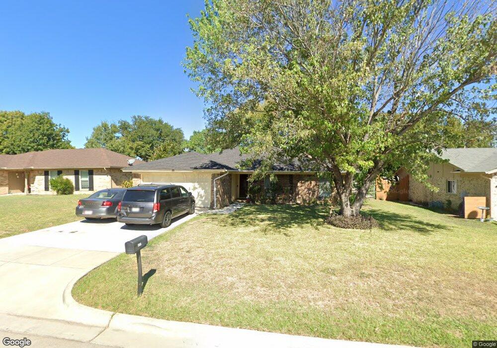 8237 Irish Dr, North Richland Hills, TX 76180 - photo 1