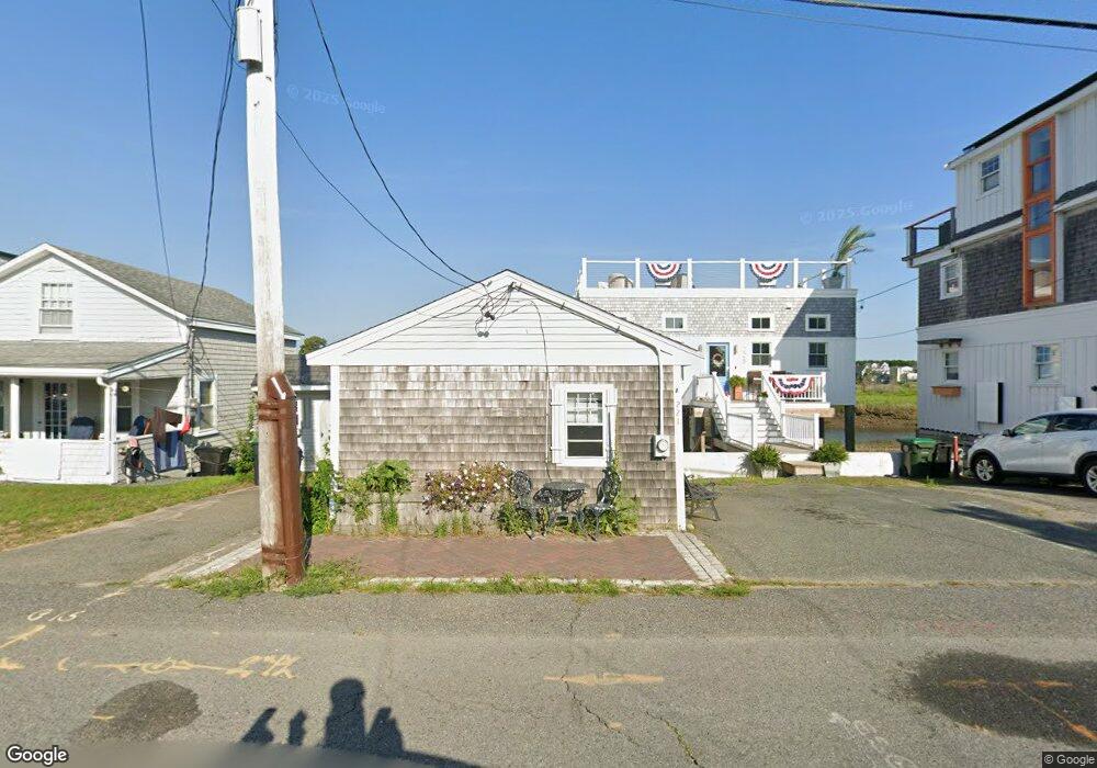 221 Bay Ave, Marshfield, MA 02050 - photo 1