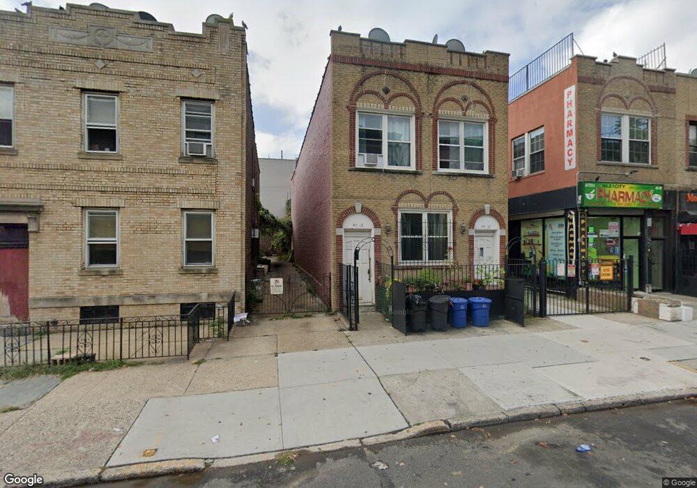 40-12 25th Ave unit 2, Long Island City, NY 11103 - photo 1