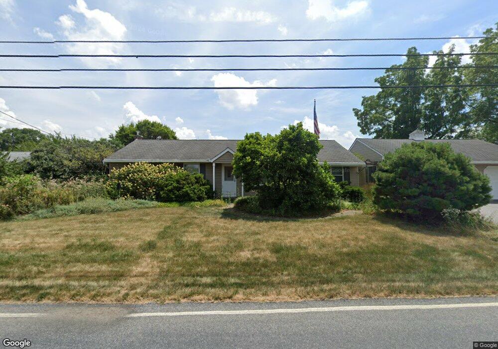 1668 Clearview Rd, Coplay, PA 18037 - photo 1