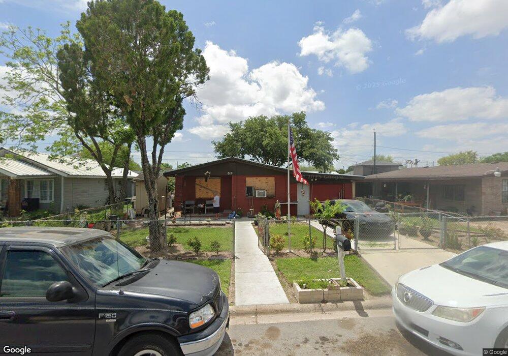 810 E Villegas Ave, Pharr, TX 78577 - photo 1
