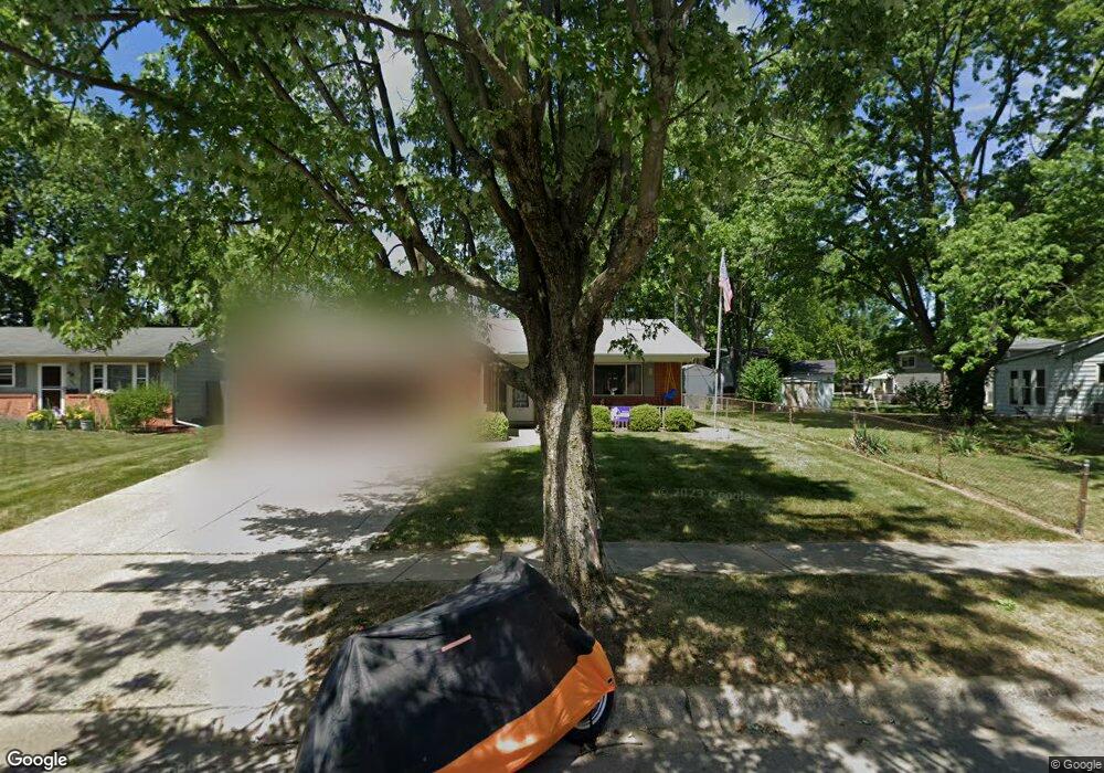 4869 Manitoba Rd, Columbus, OH 43229 - photo 1