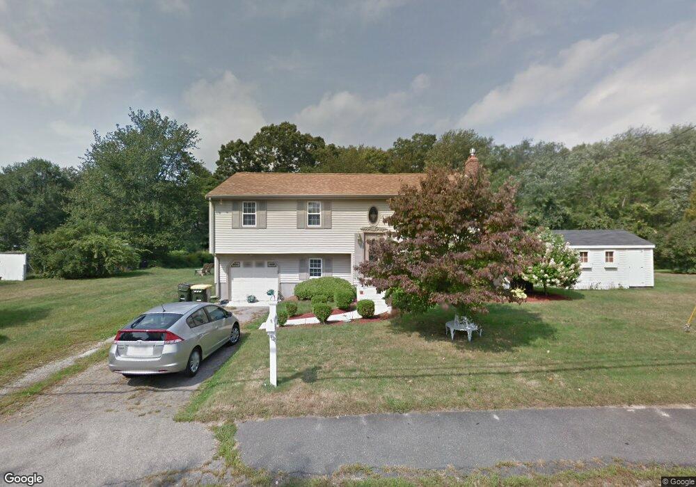 65 Caroline Dr, Bellingham, MA 02019 - photo 1