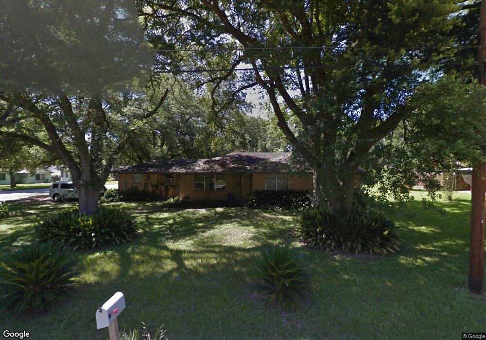 710 Kane St, Tomball, TX 77375 - photo 1