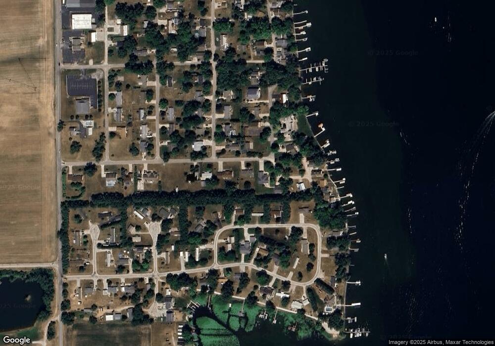 109 Ems D22 Ln, Syracuse, IN 46567 - photo 1