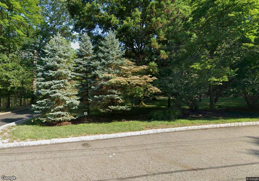 73 Fox Hedge Rd, Saddle River, NJ 07458 - photo 1