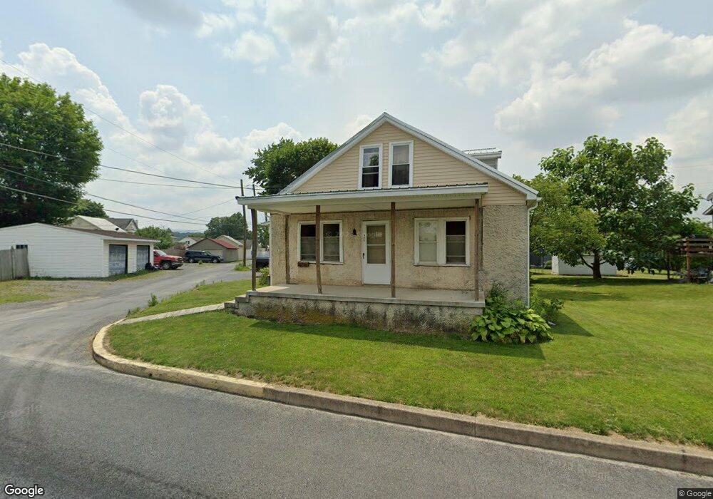305 N 3rd St, Mifflinburg, PA 17844 - photo 1