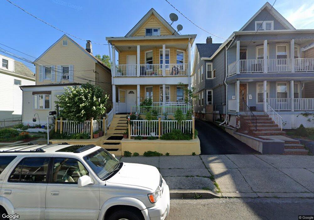 81 Linden St, Passaic, NJ 07055 - photo 1
